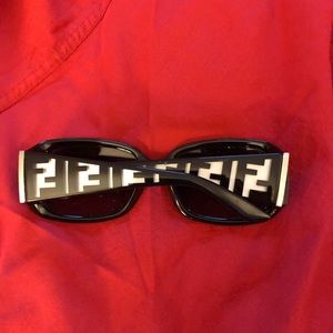 Fendi sunglasses vintage used pre-owned